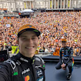Oscar Piastri kann auch Selfie