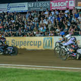 Im vergangenen Jahr gewann Timo Lahti (vorne) das Flutlichtrennen in Cloppenburg