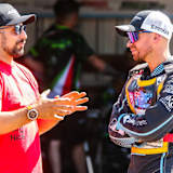 Rohan Tungate (r.) führt die australische Meisterschaft weiter an