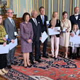 Die vom schwedischen König ausgezeichneten Sportlerinnen und Sportler mit Tony Rickardsson (3.v.l)