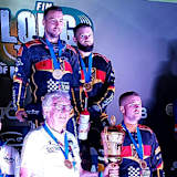 Das deutsche Team mit Manager Josef Hukelmann (weißes Hemd), Lukas Fienhage (r.), dahinter Erik Riss (r.) und Max Dilger