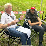 Josef Hukelmann vom DMSB unterstützte die deutschen Teams, hier rechts Markus Venus