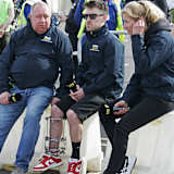 Das rechte Bein von Lee Johnston steckt noch immer in einem externen Fixateur