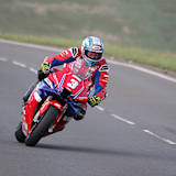 Dean Harrison lässt im Superstock-Rennen seinen Gegnern keine Chance