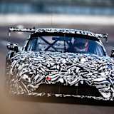 Klaus Bachler bei der Testarbeit auf dem Lausitzring