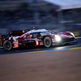 Diesen Toyota GR010 Hybrid fährt Kamui Kobayashi