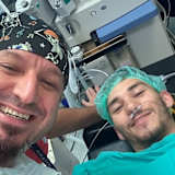 Moto2-Patient Öncü nach erfolgreicher Operation in der Türkei