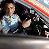   Cyril Abiteboul neben Ott Tänak