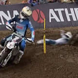 Kay de Wolf geht in Führung, Mathys Valin stürzt