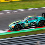Beide Comtoyou Racing Aston Martin wurden disqualifiziert