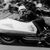 Geoff Duke 1956 auf der Gilera