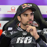 Miguel Oliveira versucht im Fahrtraining zu bleiben