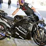 Das karbonschwarze Pramac-Bike bei den Tests in Barcelona