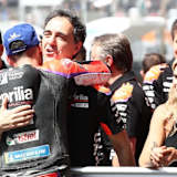 Wollen die enge Verbindung nutzen: Romano Albesiano und Aleix Espargaro