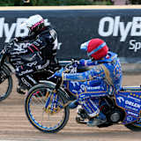 Kai Huckenbeck vor Bartosz Zmarzlik