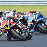 Moritz Jenkner legt sich mit Konkurrenz an