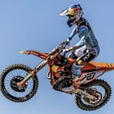 Simon Längenfelder gewann den ersten MX2-Lauf in Frauenfeld
