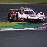 Der Porsche 963 von Kévin Estre, André Lotterer und Laurens Vanthoor