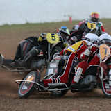 Manuel Meier vor Immanuel Schramm