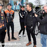 Mikkel Michelsen, ganz links im Bild, während des Medientags