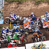 Mittendrin statt nur dabei: Prümmer/Vincent (oben Mitte) und Weinmann/Weinmann (unten links)