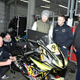 Kevin Wahr (2.v.re.) ist wieder da