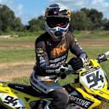 Ken Roczen trainiert wieder auf dem Motorrad