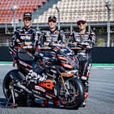 Lorenzo Savadori, Marco Bezzecchi und Jorge Martin mit der Aprilia RSV4 X-GP