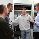 Liam Lawson beim Besuch in der Fabrik von Red Bull Racing