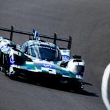 Der Aston Martin Valkyrie AMR-LMH bei Testfahrten