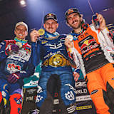 Die Top-3 der WM (v.l.): Jonny Walker, Billy Bolt und Manuel Lettenbichler