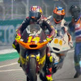 Fehler: Zusammenstoß der Moto2-Piloten in der Boxenzufahrt