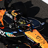 Startnummer 4 wird von Lando Norris auf Eis gelegt