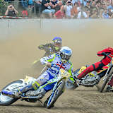 Tom Lamek (55) in Bielefeld hinter Chris Harris (37), links Tero Aarnio