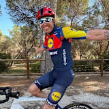 Aleix Espargaro auf dem Rennrad: Training ja, Rennen nein!