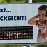 Lärmdisplays sollen in der Schweiz für Vernunft sorgen