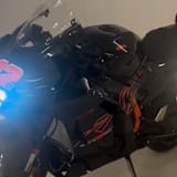 Die KTM 990 RC R als «Vinales Edition»