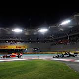 Max Verstappen gegen Lewis Hamilton in Abu Dhabi 2021