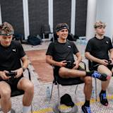 Thomas Rackl und Ryder Quinn beim Training im Assessment Center