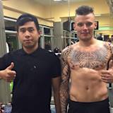 Kenni Larsen (re.) ist begeisterter Thai-Boxer