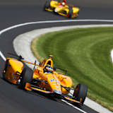 Fernando Alonsos IndyCar-Renner kam bei den Fans gut an  