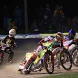 Im Finale: Sieger Vaclav Milik mit Helmfarbe weiß