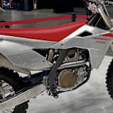 Auf der EICMA 2025 wurde die Vertemati NV450 vorgestellt