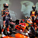 Pedro Acosta II: Die Figurine des KTM-Champions