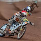 Martin Smolinski (84) vor seinem Sturz beim Grand Prix in Scheeßel