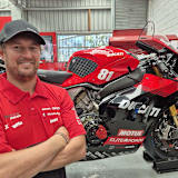 Anthony West pilotiert 2026 eine Ducati Panigale V4R