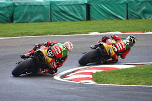 Laverty und Hill machen sich aus dem Staub