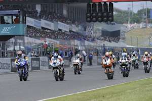 Erwan Nigon (99) in Suzuka statt in der IDM