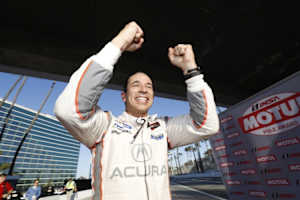 Helio Castroneves konnte über die Pole-Position in Long Beach mächtig jubeln