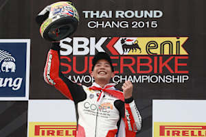 Wilairot 2015 bei seinem Sieg beim Supersport-WM-Lauf in seiner thailändischen Heimat